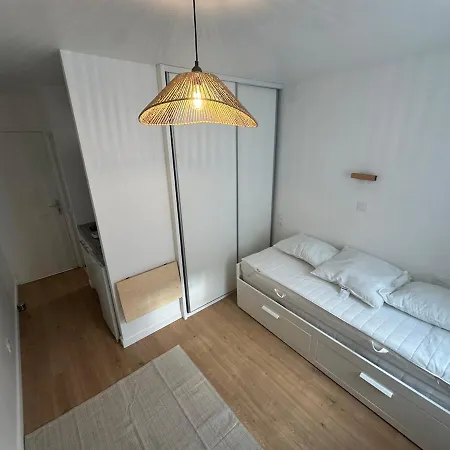 Refait A Neuf, Lumineux Apartment Dax