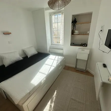 Refait A Neuf, Lumineux Apartment *